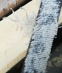 So Feile diagonal gehalten und über den Wurfarm gezogen Holz ist noch Klitschko nass leider