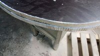 Das nächste Holz mit Überstand aussägen und das schon Fertige Holz oben darauf schrauben.