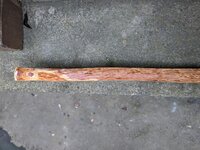 Stelle, die unter dem Betonbast lag /Verfärbung 2