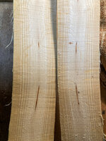 Buche_Detail_zwei.jpg (1.9 MiB) 3686 mal betrachtet unterer Teil des Stammes