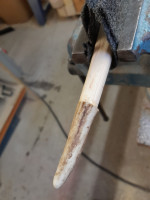 Und mit 5-Minuten-Epoxy verklebt