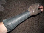 Linke Hand2.jpg (276.36 KiB) 3964 mal betrachtet Angelegter Armschutz