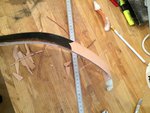 Und diese Streifen überdecken den Übergang vom Horn zum Holz auf dem Bauch des Bogens.