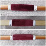 Griff mit dünnem Leder aufgepolstert und mit Baumwollsamt bezogen, Lederstreifen zum Überdecken der Schnittkante und Hornstreifen als Abschluss und gleichzeitig Pfeilanlage