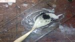 noch etwas schwarze Pigmente ins Epoxid